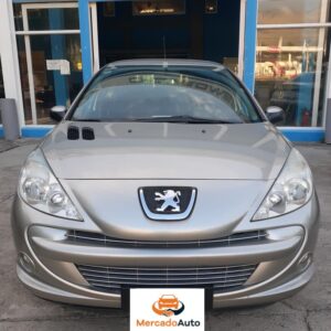 Peugeot 207 Compact 4 puertas con baul